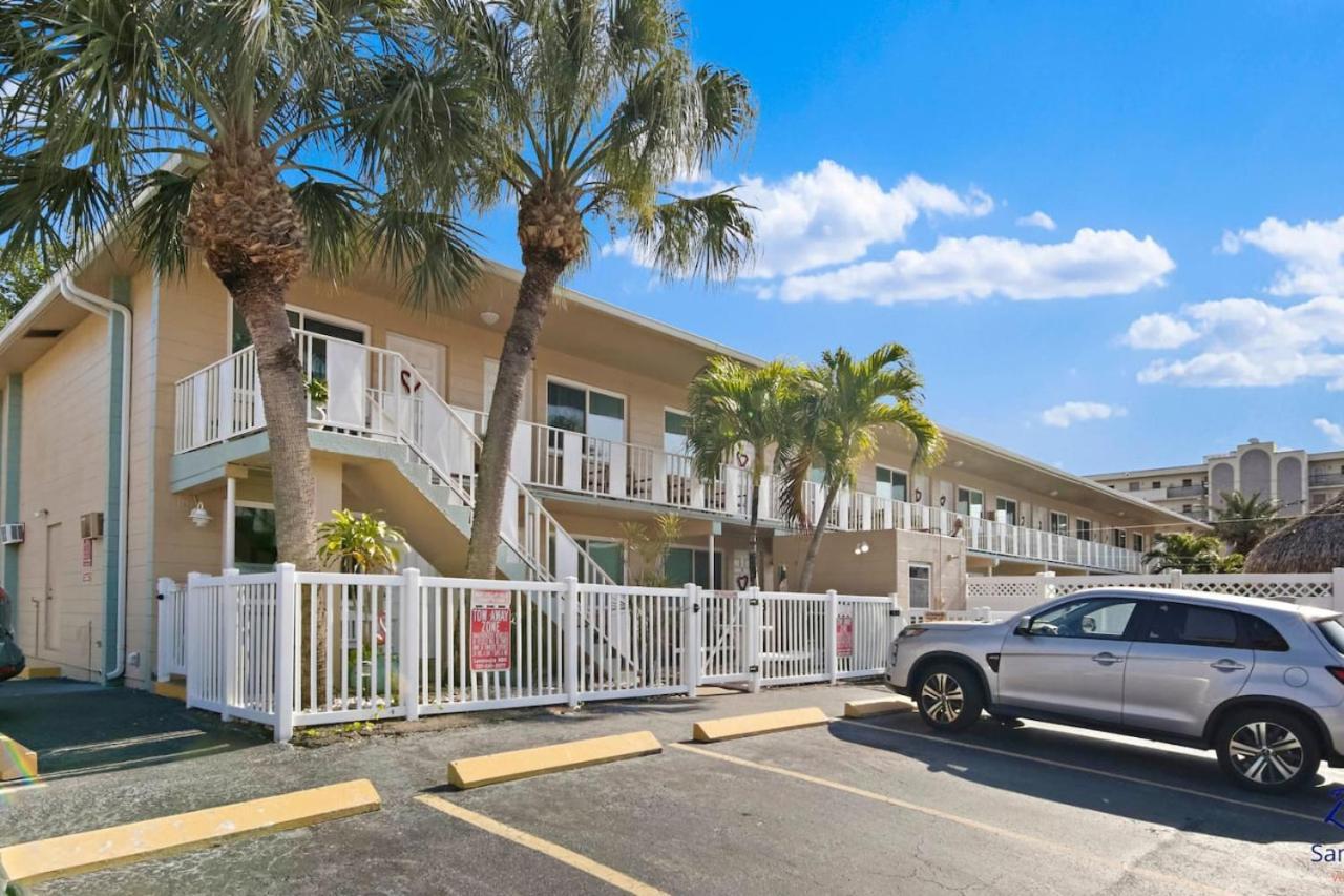 Madeira Beach Tropic Breeze Unit 18 Second Floor Villa St. Pete Beach Exterior photo