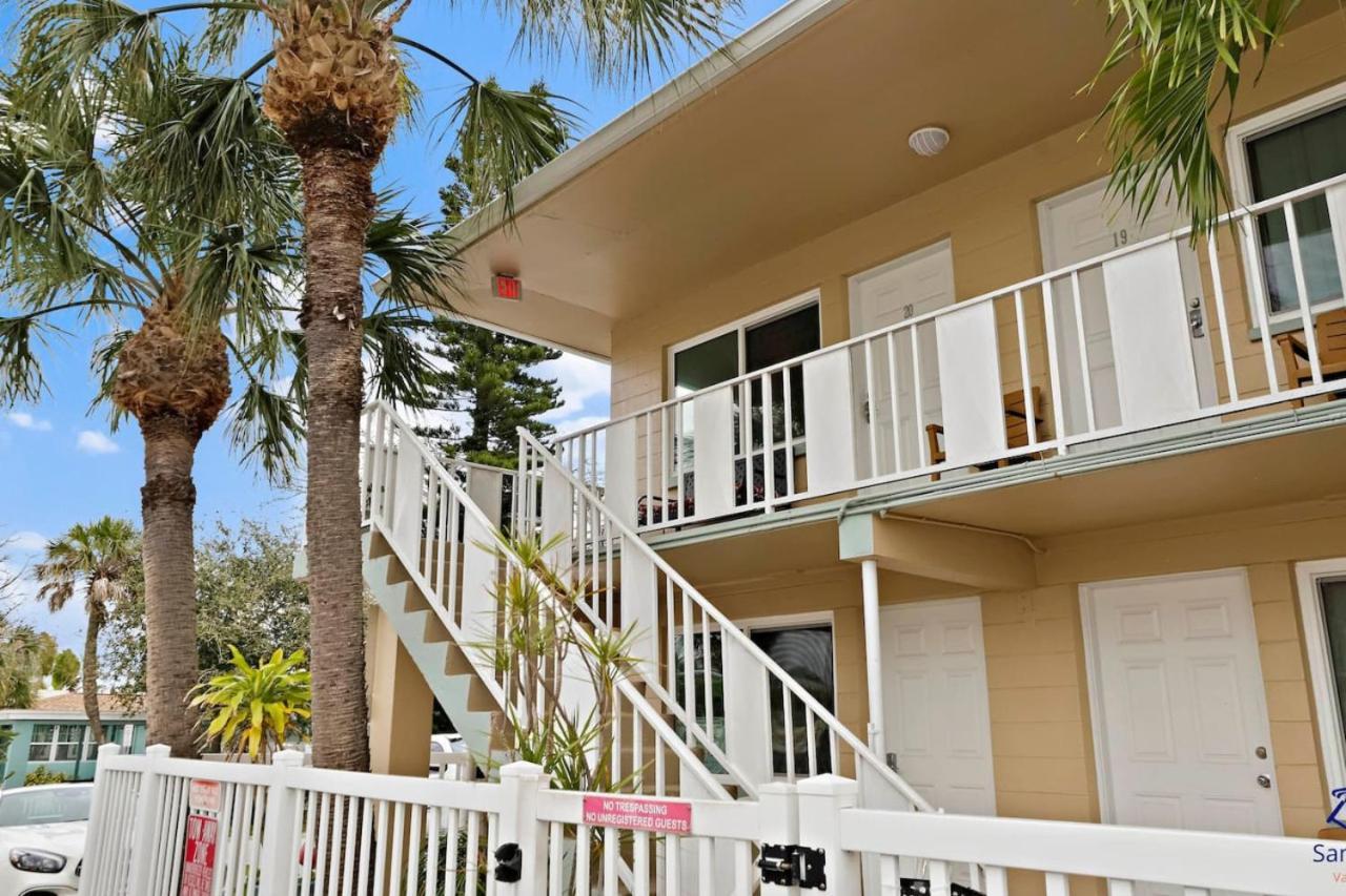 Madeira Beach Tropic Breeze Unit 18 Second Floor Villa St. Pete Beach Exterior photo